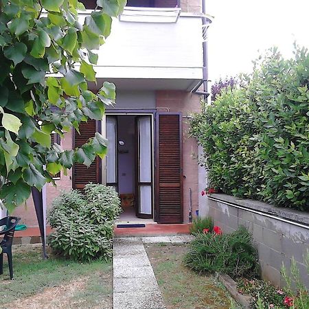 Bed And Breakfast Catherina Ponsacco Luaran gambar