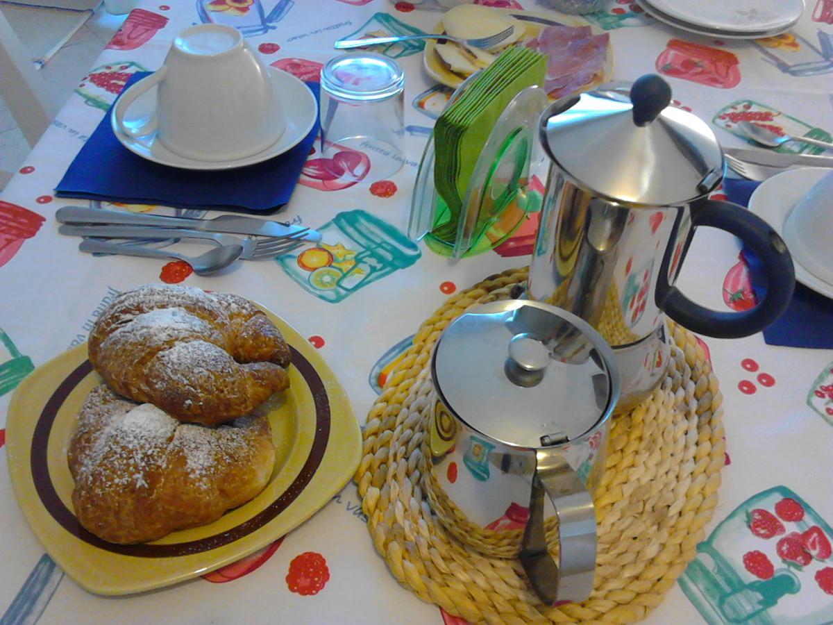 Bed And Breakfast Catherina Ponsacco Luaran gambar
